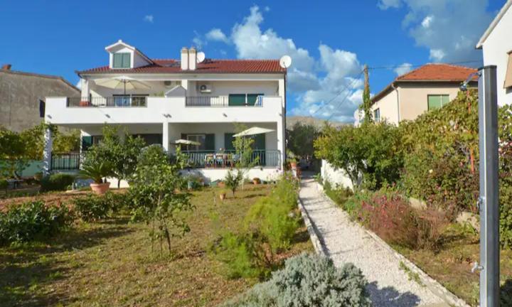 Lux Trogir Appartement Buitenkant foto